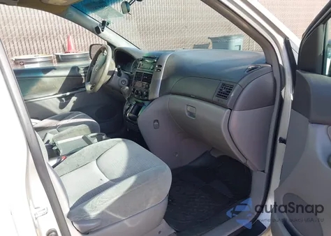 2009 Toyota Sienna Ce из США, поврежденный, VIN 5TDZK23C79S229093